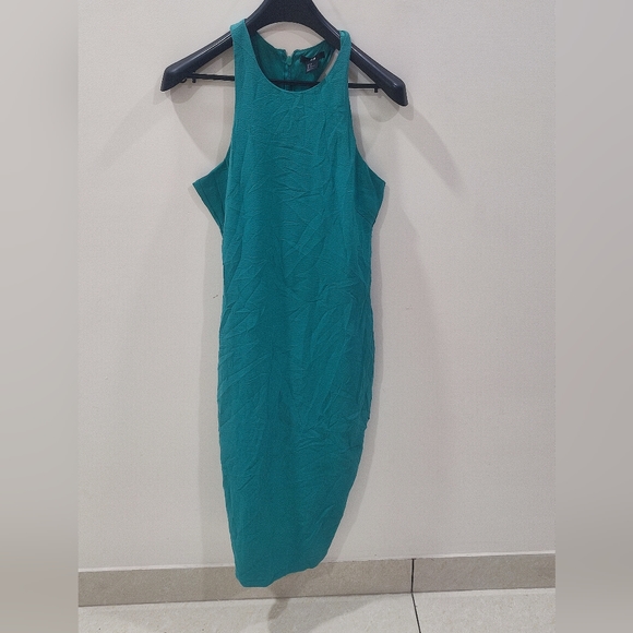 H&M dress - Picture 2 of 5